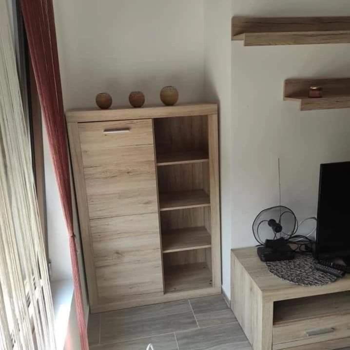 Ferienwohnung Apartman Maki Lux Kragujevac Exterior foto