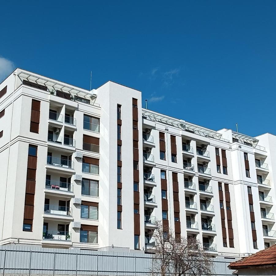 Ferienwohnung Apartman Maki Lux Kragujevac Exterior foto